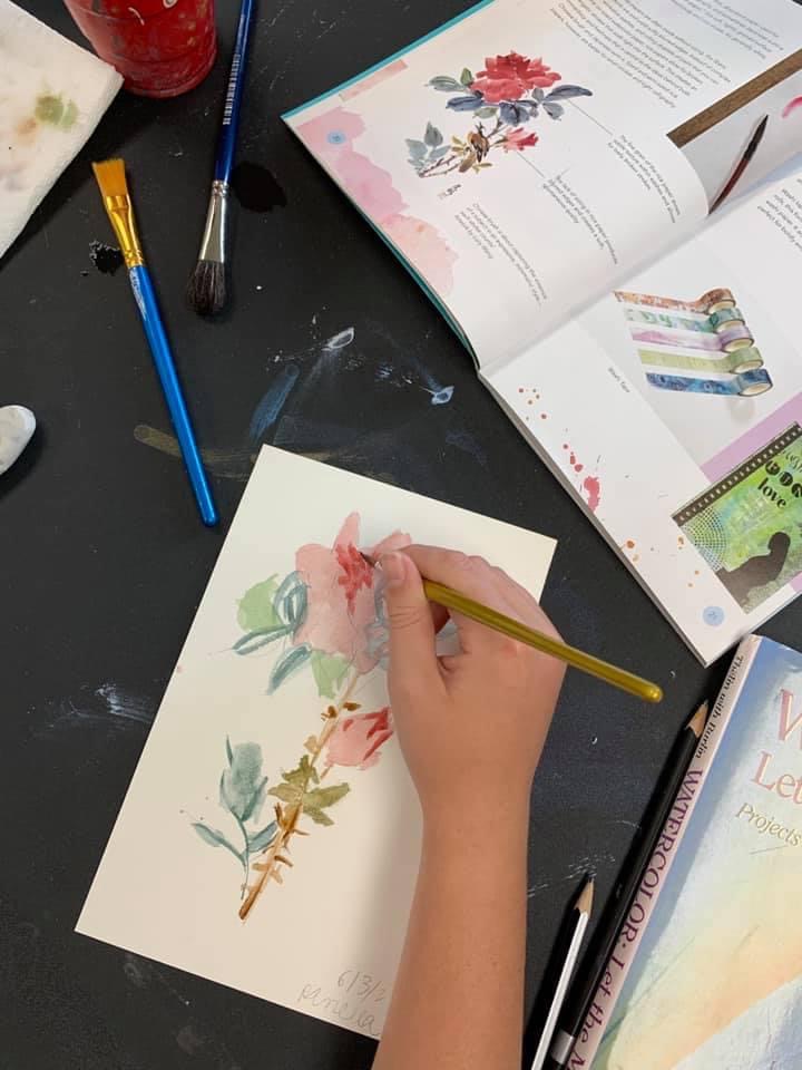 Art lessons in groups for kids and adults