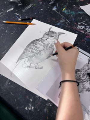 Children painting and drawing during an art class at Vivo Art Studio in Palm Coast, Florida.